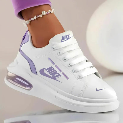 Scarpe alla moda NK